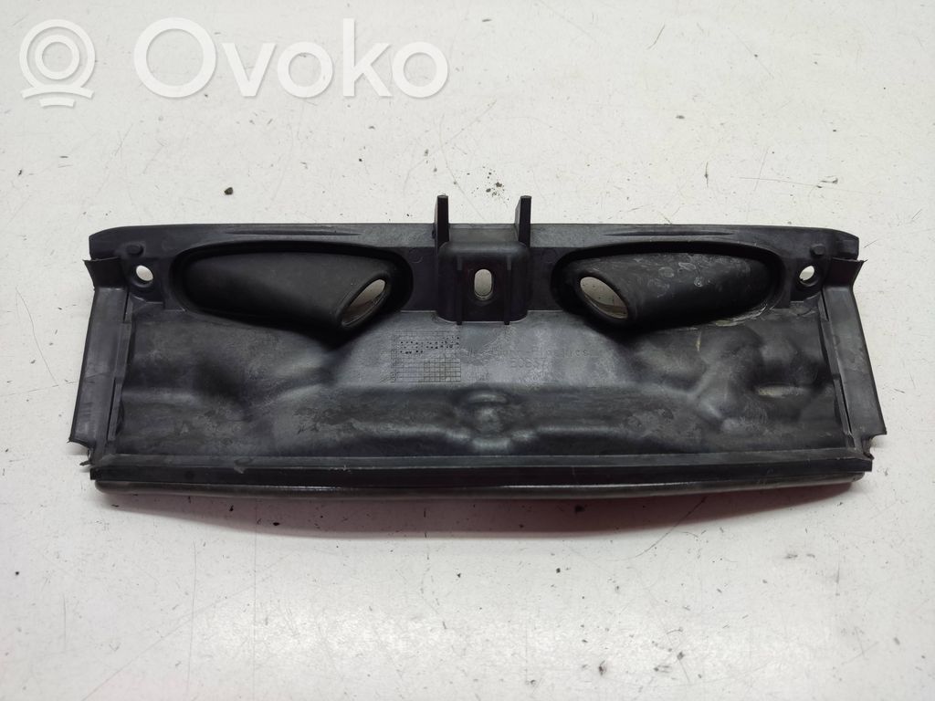 BMW X1 E84 Kita variklio skyriaus detalė 