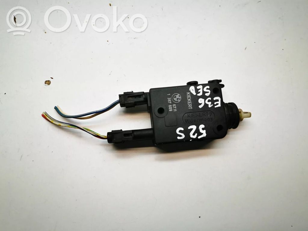 BMW 3 E36 Motor de bloqueo de puertas 
