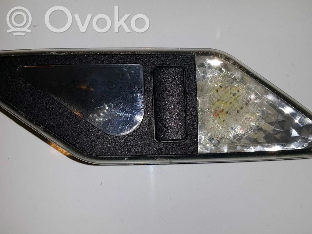 BMW 3 E46 Rear seat light 