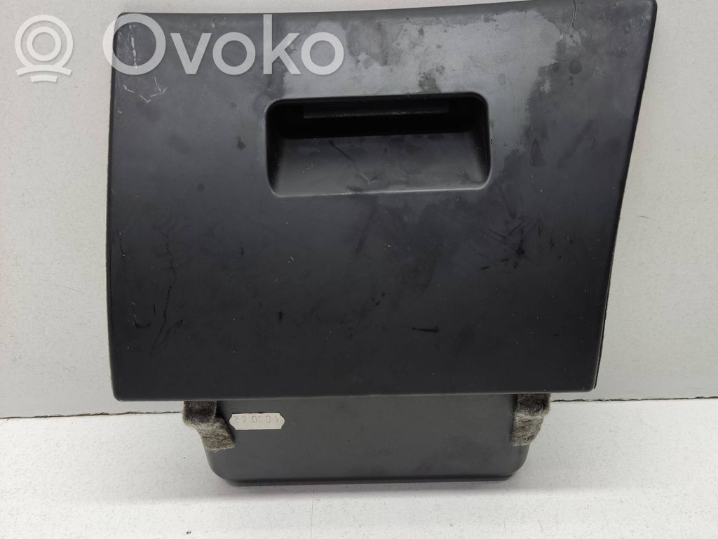 Glove box   8223193,8197501,51458223193