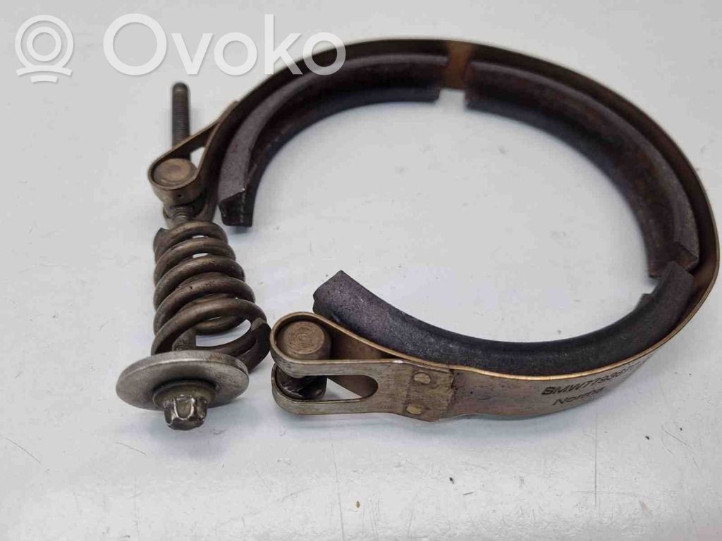 BMW 5 E60 E61 Muffler pipe connector clamp 