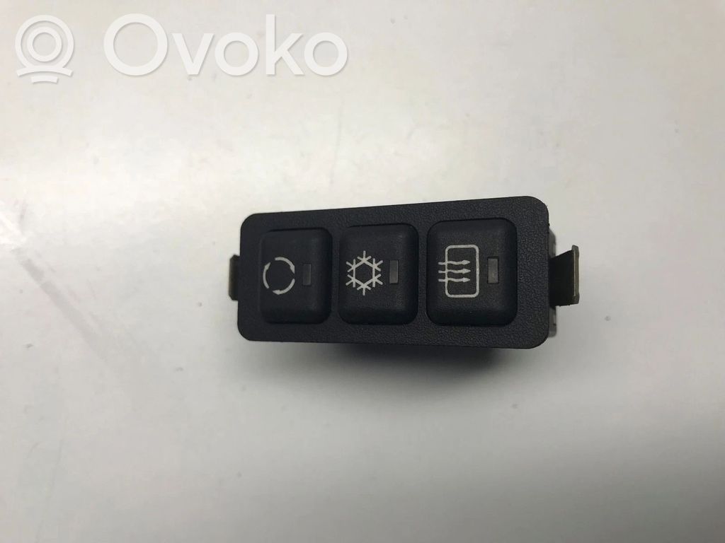 Windscreen/window heater switch   8360453,61318360453