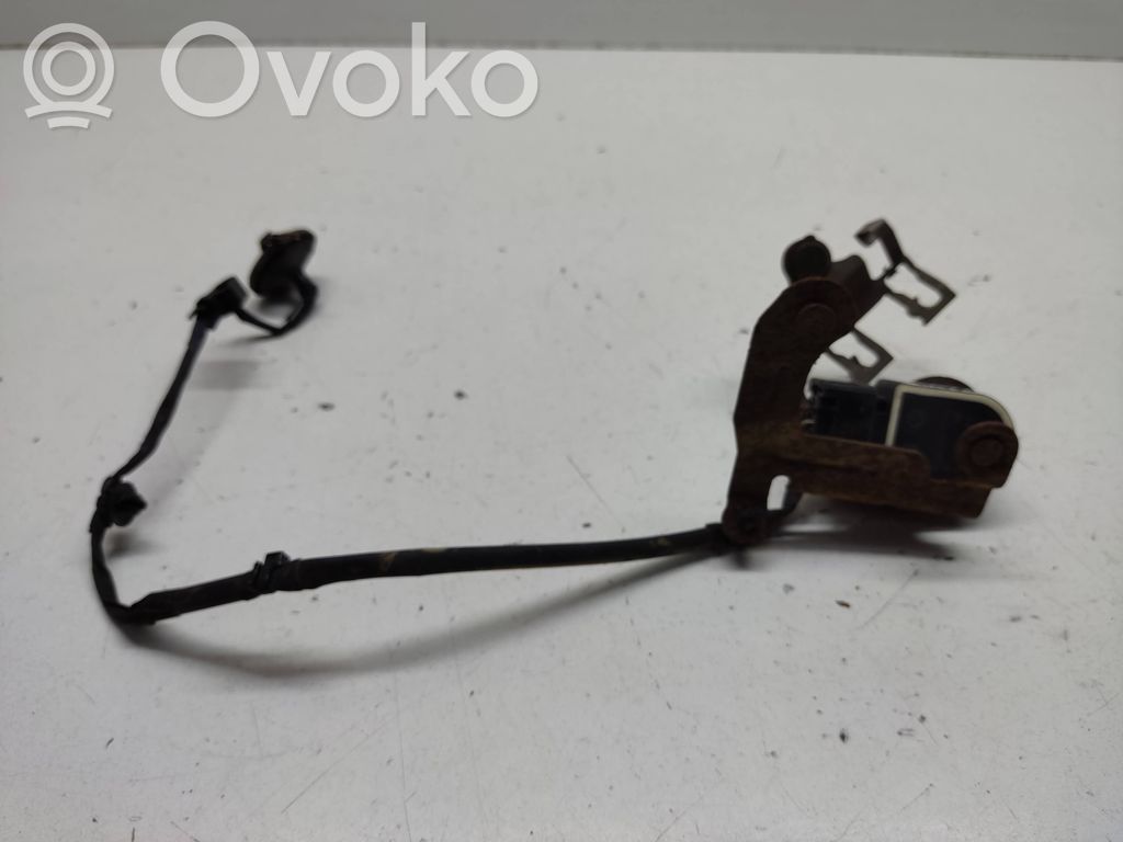 Mercedes-Benz E W213 Czujnik poziomowania tylnego zawieszenia pneumatycznego 
