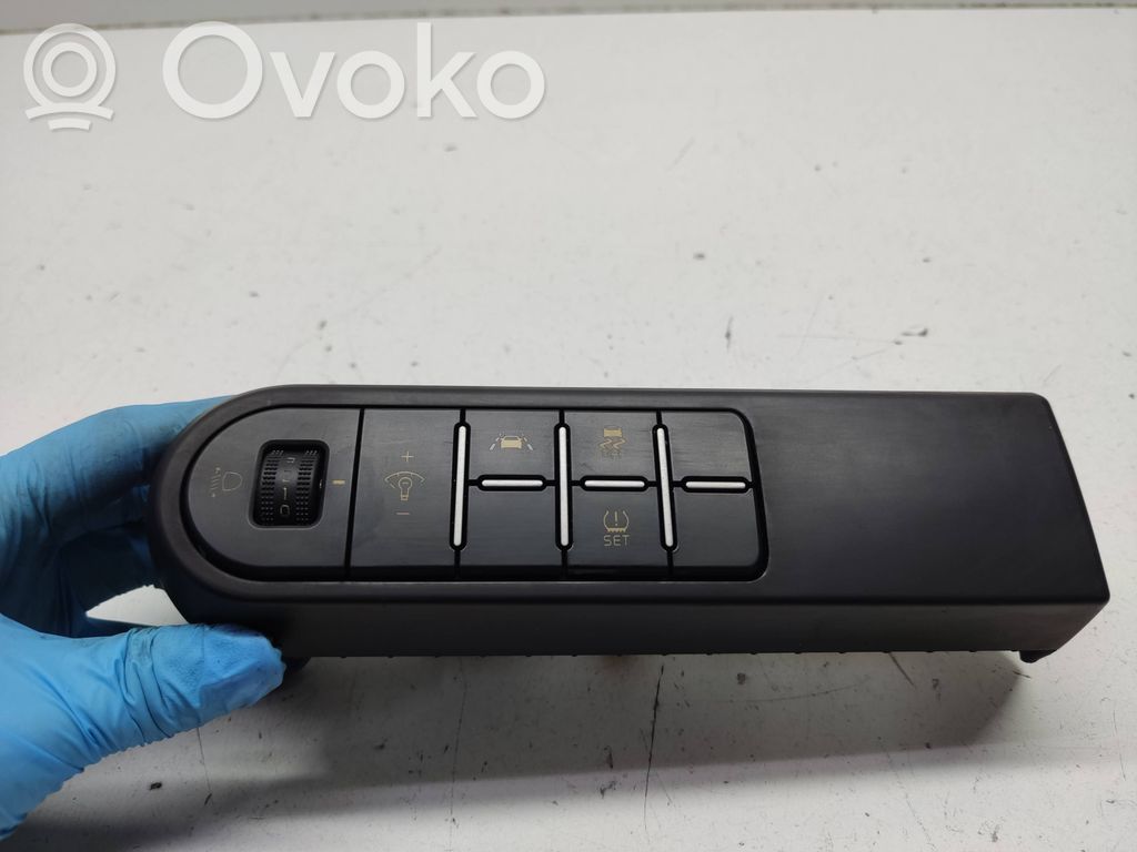 KIA Ceed A set of switches 