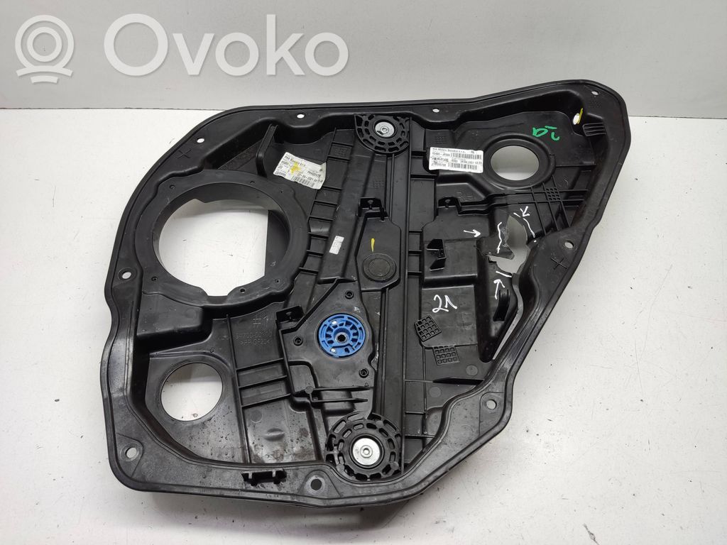KIA Ceed Mecanismo para subir la puerta trasera sin motor 