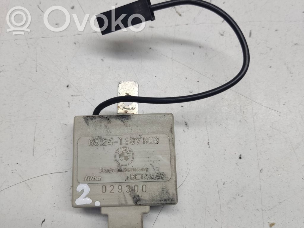 BMW 3 E36 Aerial antenna amplifier 