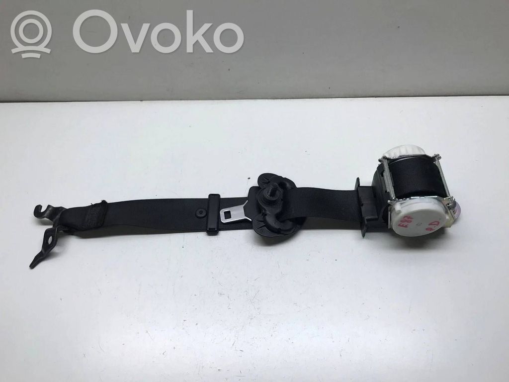 BMW 1 E81 E87 Front seatbelt 