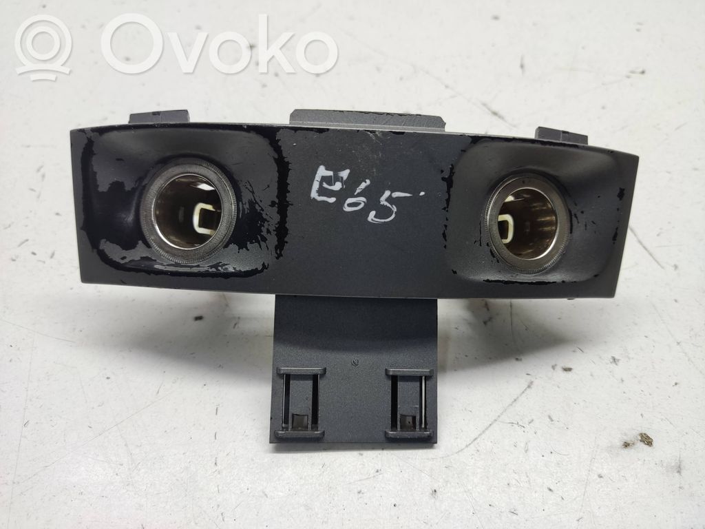 BMW 7 E65 E66 Cigarette lighter rear 