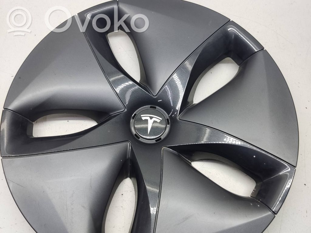 Tesla Model 3 R17-pölykapseli 
