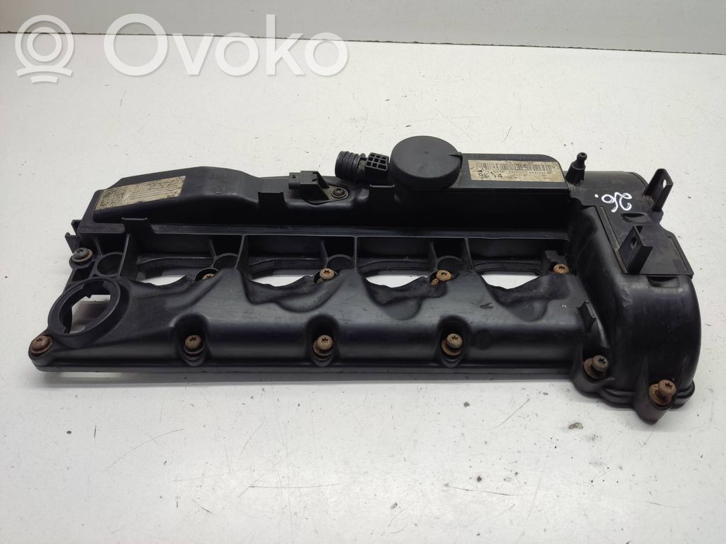Mercedes-Benz Sprinter W906 Rocker cam cover 
