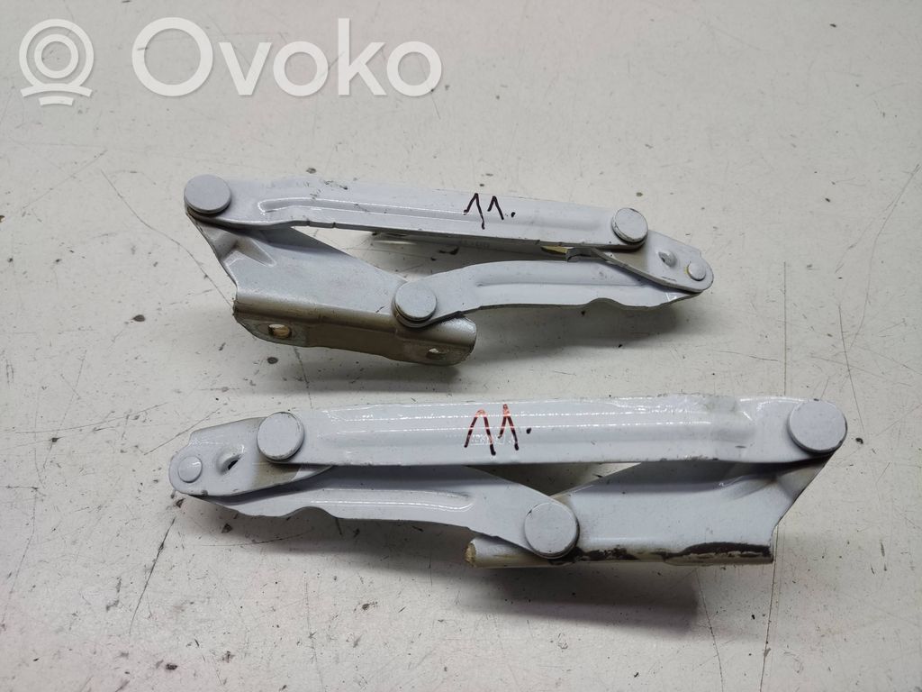 Mercedes-Benz Sprinter W906 Engine bonnet/hood hinges 