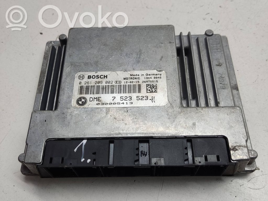 BMW 7 E65 E66 Engine control unit/module 