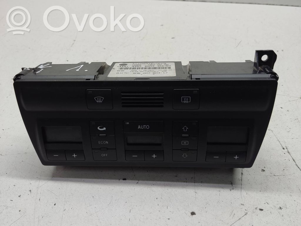 Audi A6 Allroad C5 Climate control unit 