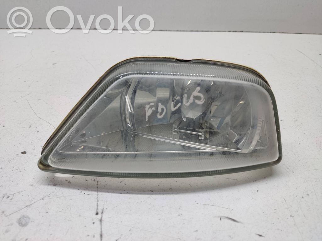 Ford Focus Miglas lukturis priekšā 