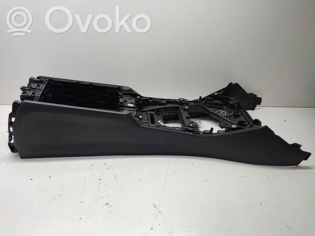 BMW 3 G20 G21 Centrālā konsole 