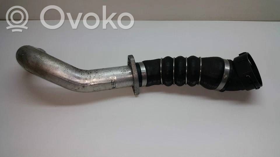 BMW 5 E60 E61 Interkūlera šļūtene (-es) / caurule (-es) 