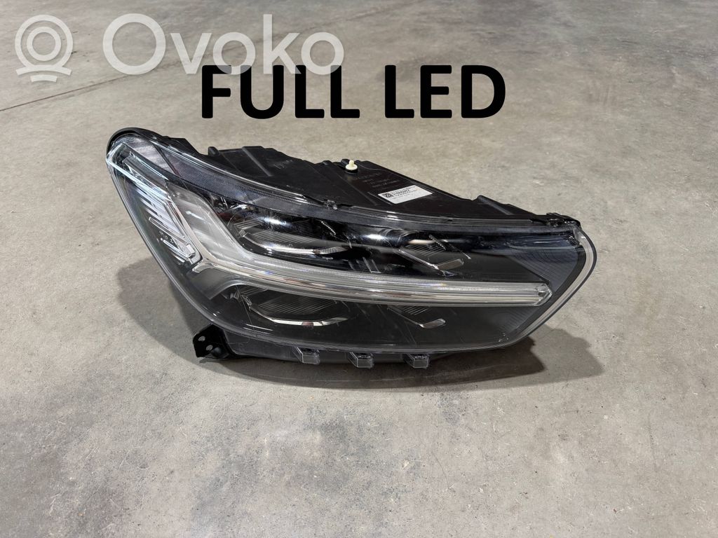 Volvo XC40 Scheinwerfer 
