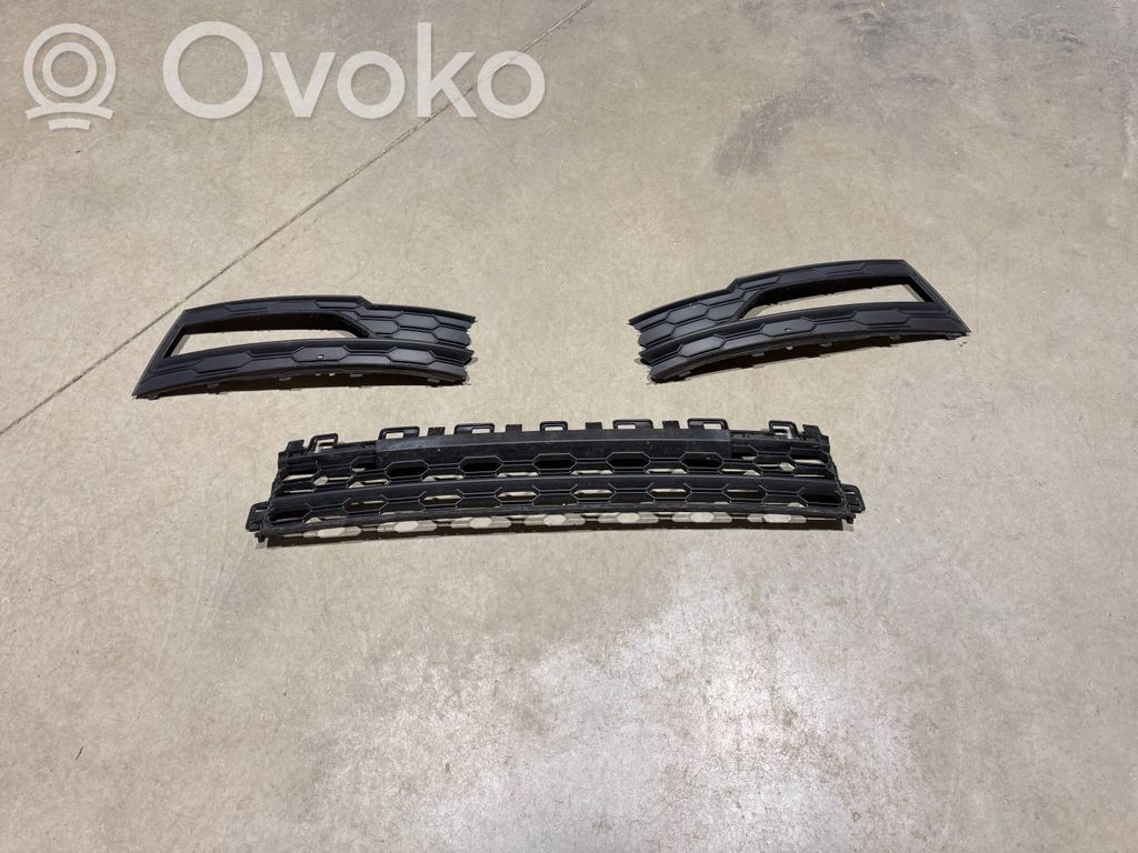 Skoda Octavia Mk4 Grilă inferioară bară față 