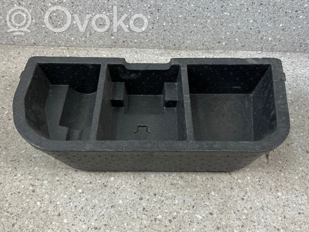 Toyota Verso Tool box 