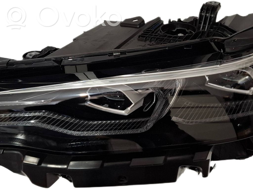 BMW X7 G07 Lampa przednia 