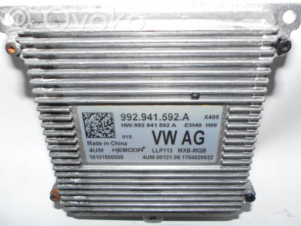 Volkswagen PASSAT B8 Moduł sterujący statecznikiem LED 