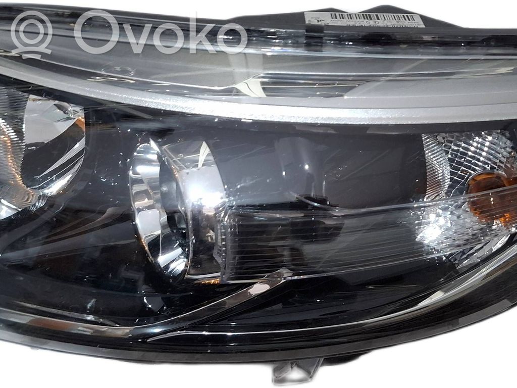Renault Captur Headlight/headlamp 