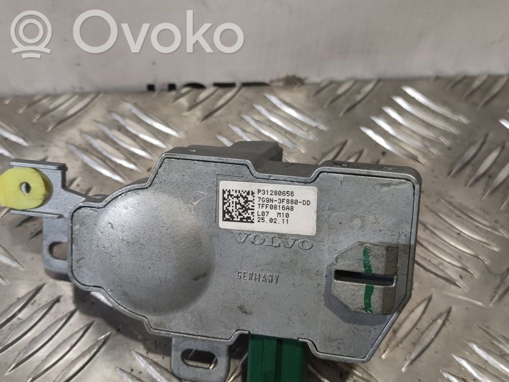 Volvo S80 Steering wheel lock 