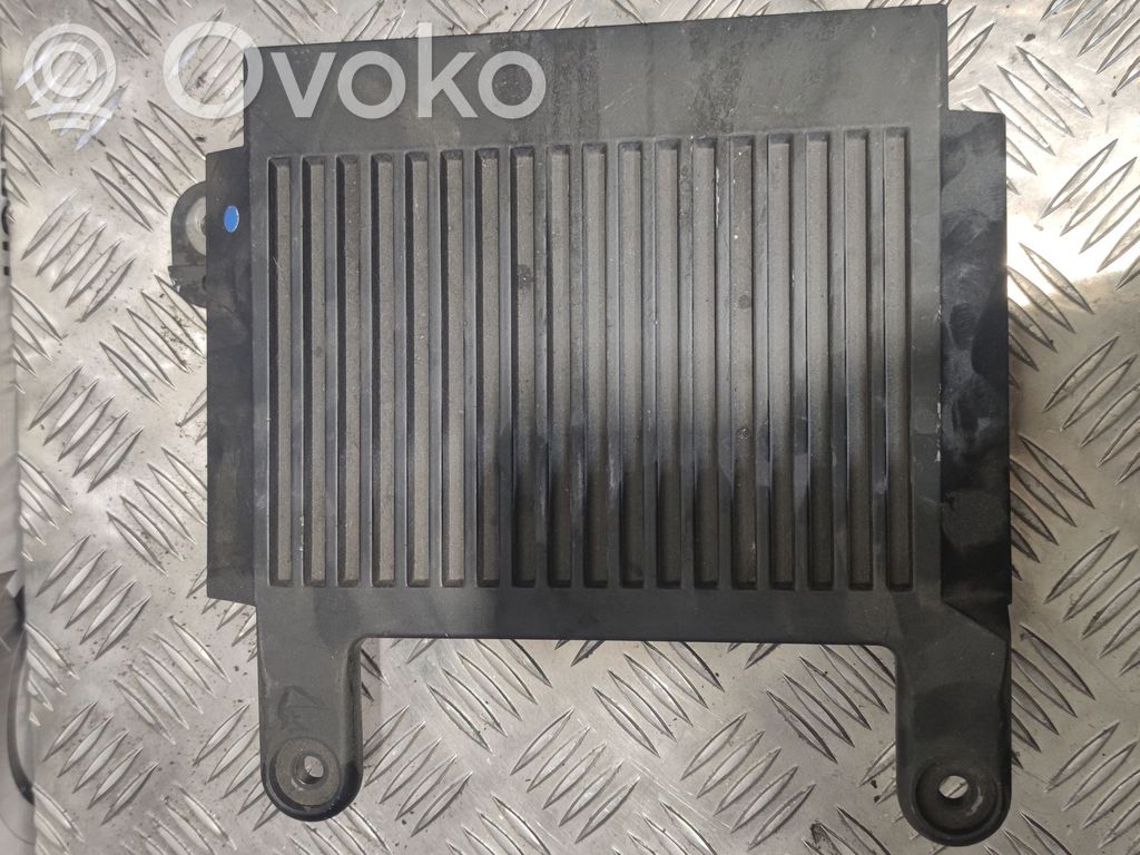 Volvo S80 Garso stiprintuvas 