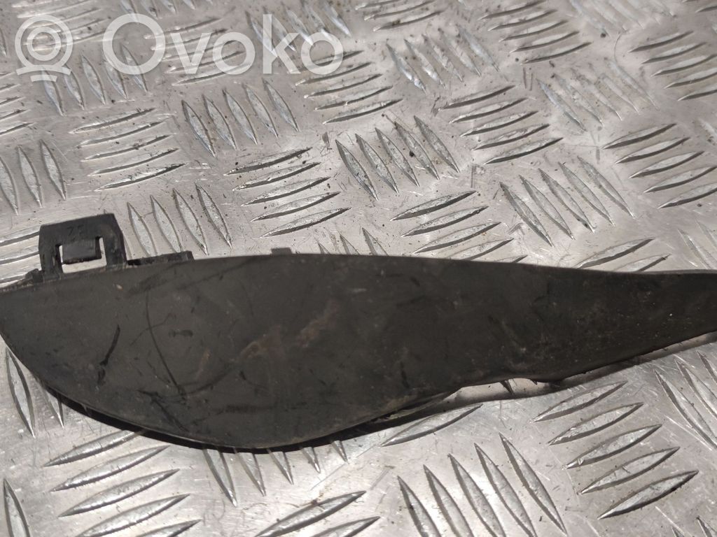 Volvo V70 Wiper trim 