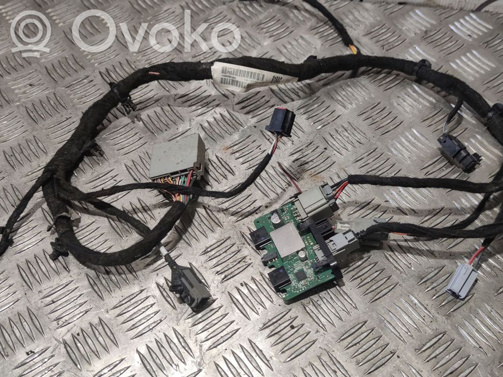 Otros cableados   68409818AC