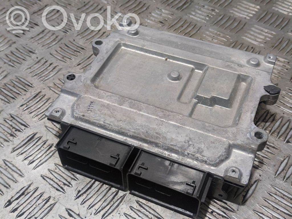 Volvo S90, V90 Engine control unit/module 