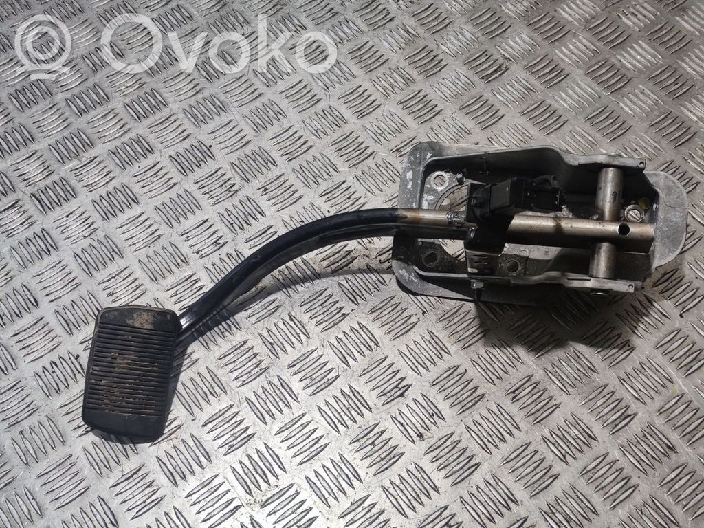 Jeep Grand Cherokee Brake pedal 