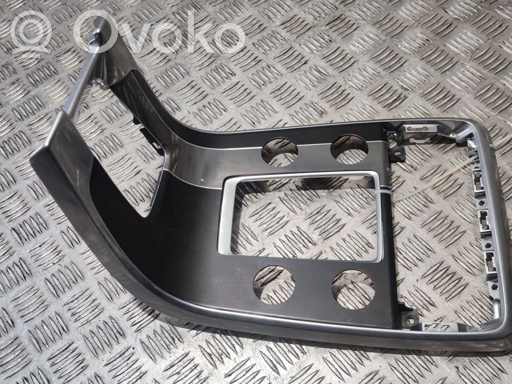 Volvo V60 Panel trim 