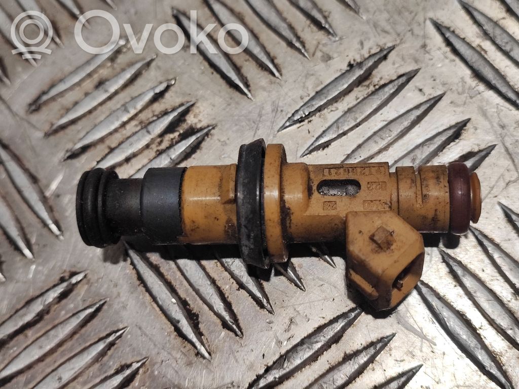 Volvo S80 Fuel injector 