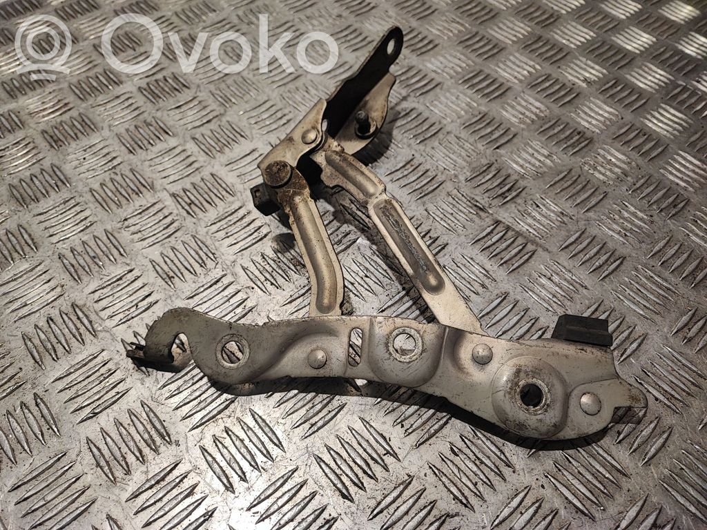 Volvo S80 Tailgate/trunk/boot hinge 