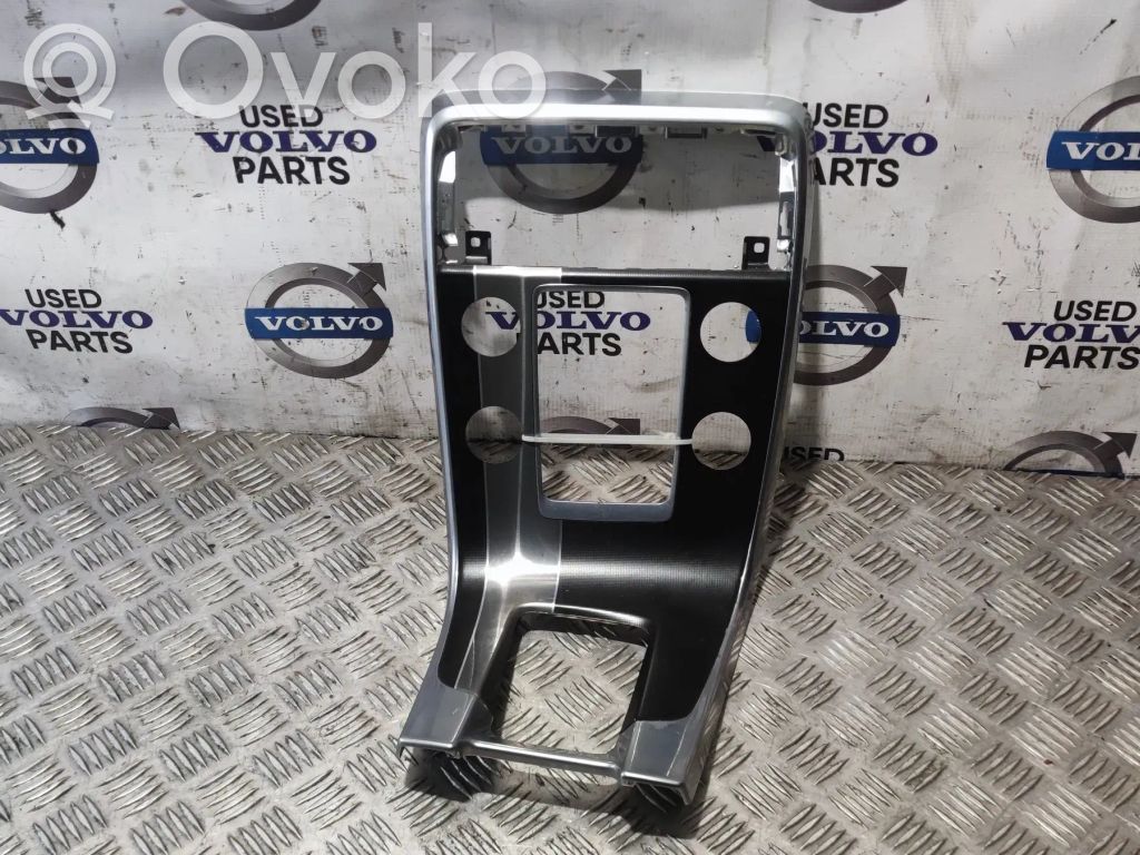 Volvo V60 Panneau de garniture tableau de bord 