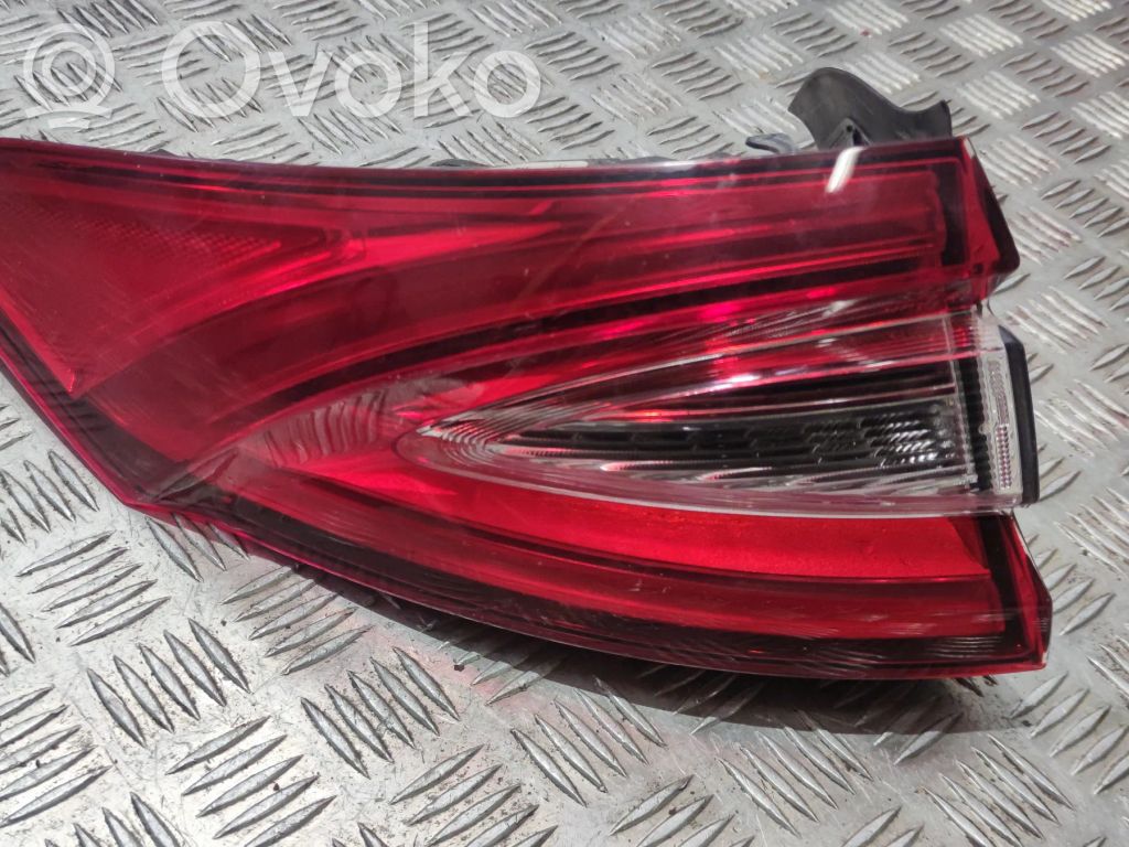 Lampy tylnej klapy bagażnika   CCC150001