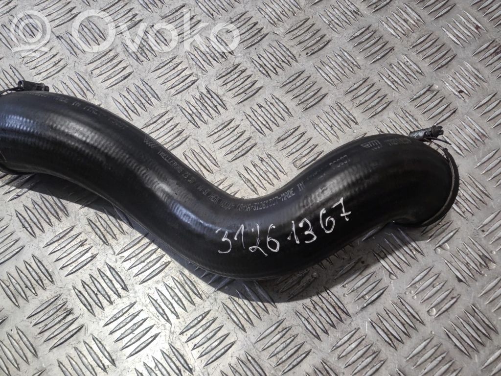 Volvo XC90 Intercooler hose/pipe 