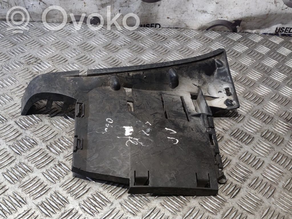 Volvo S80 Front bumper mounting bracket 