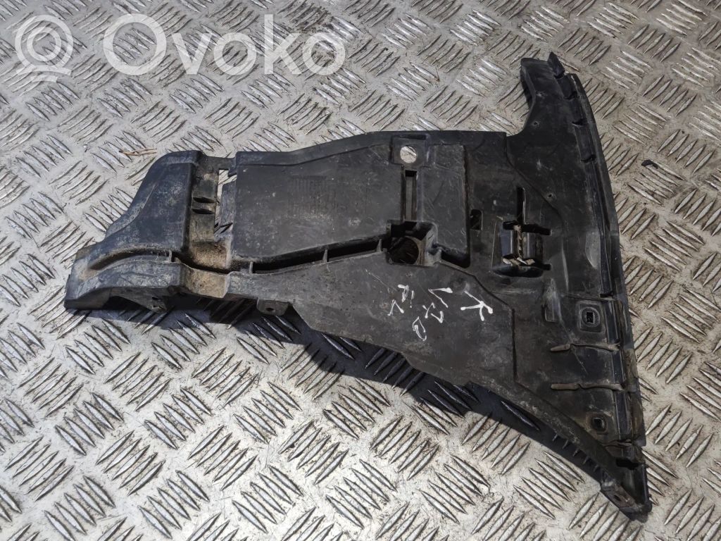 Volvo V70 Front bumper mounting bracket 