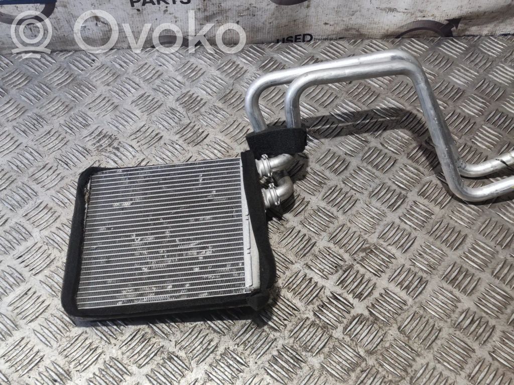 Volvo XC60 Pečiuko radiatorius 