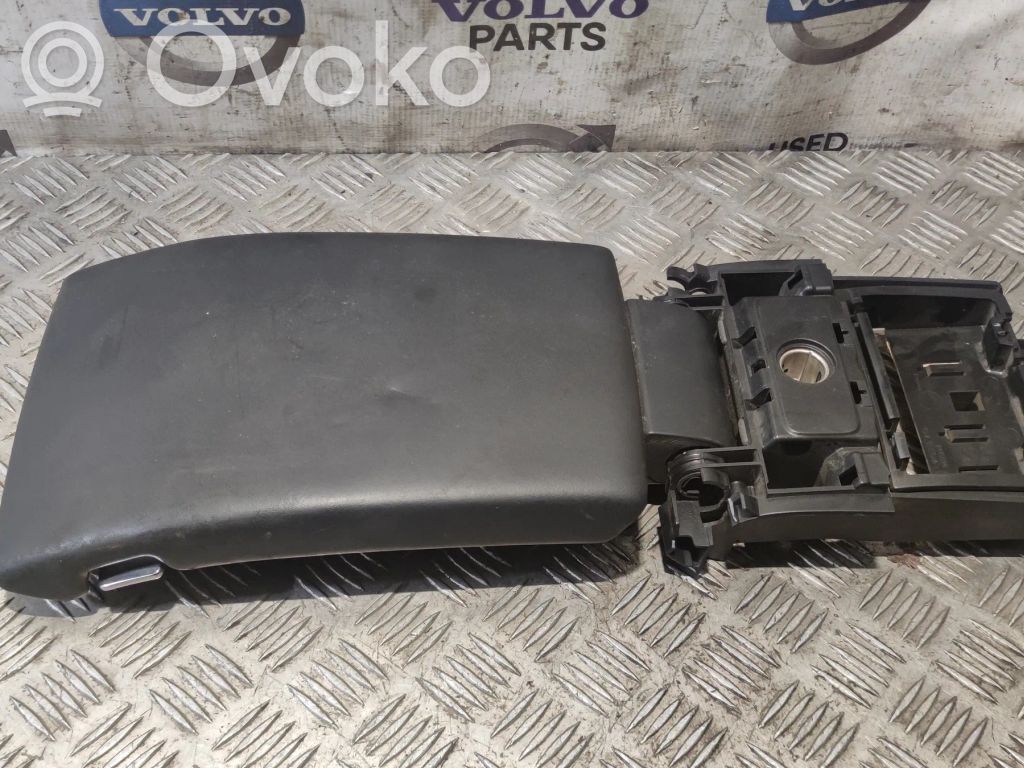 Volvo S80 Armrest 
