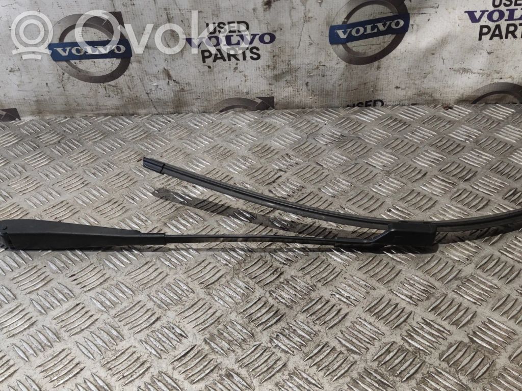 Volvo S60 Priekšējā loga tīrītāja kājiņa 