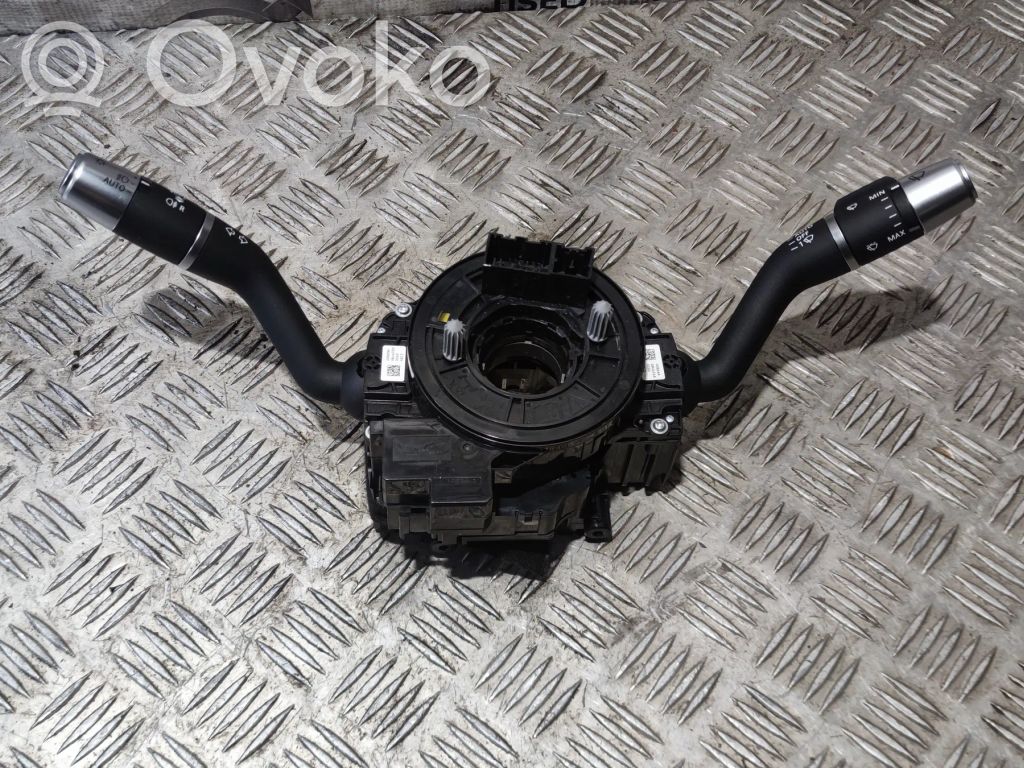 Jaguar I-Pace Wiper turn signal indicator stalk/switch 