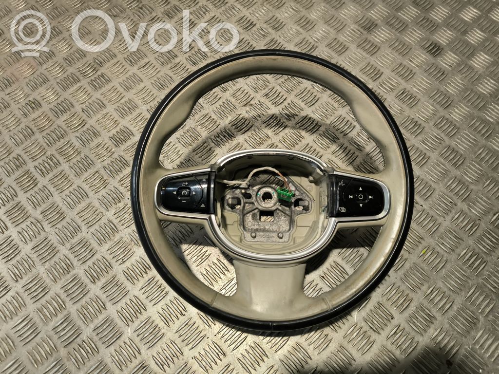 Volvo XC90 Stūre 