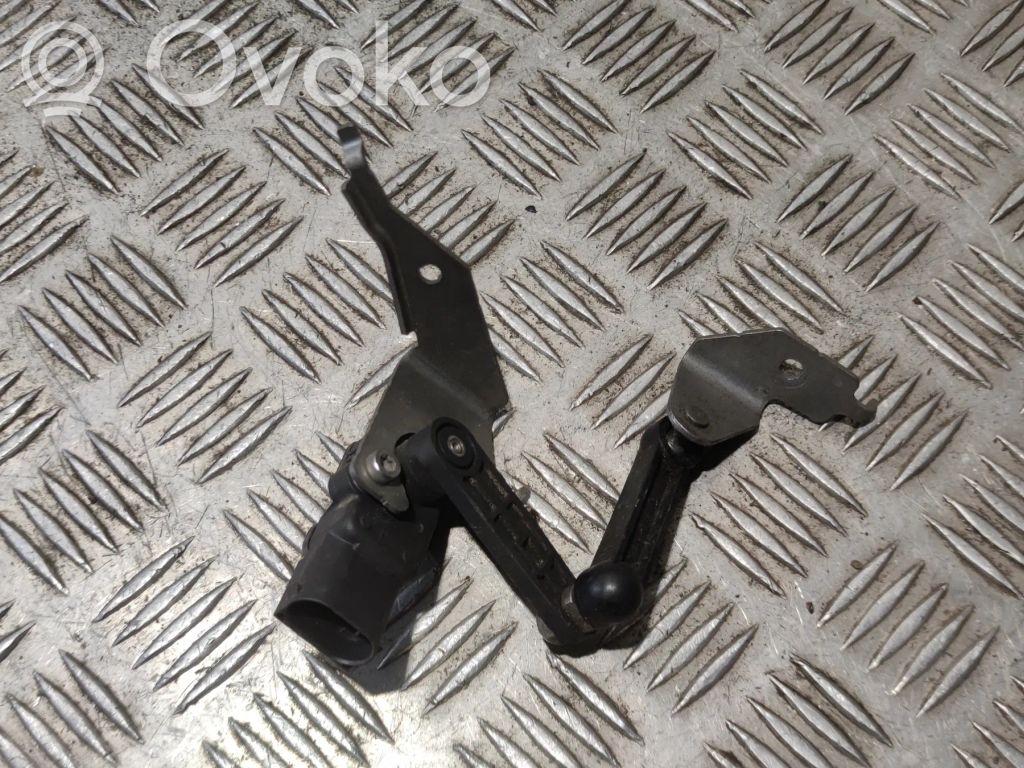 Volvo XC90 Rear air suspension level height sensor 