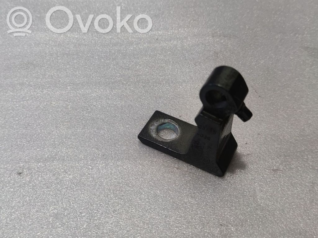 Audi S1 Front door upper hinge 