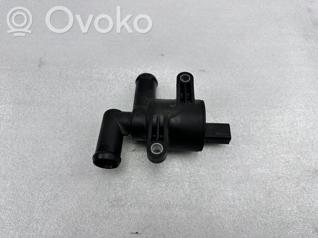 Audi A8 S8 D4 4H Pompa cyrkulacji / obiegu wody 