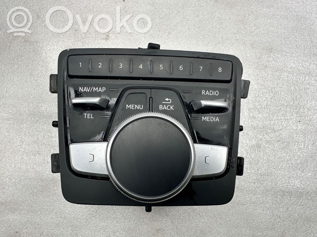 Audi A5 Multifunctional control switch/knob 