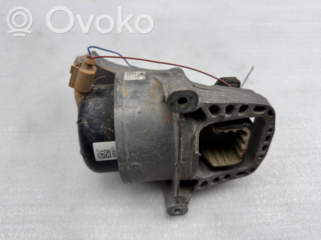 Audi A5 Engine mount bracket 